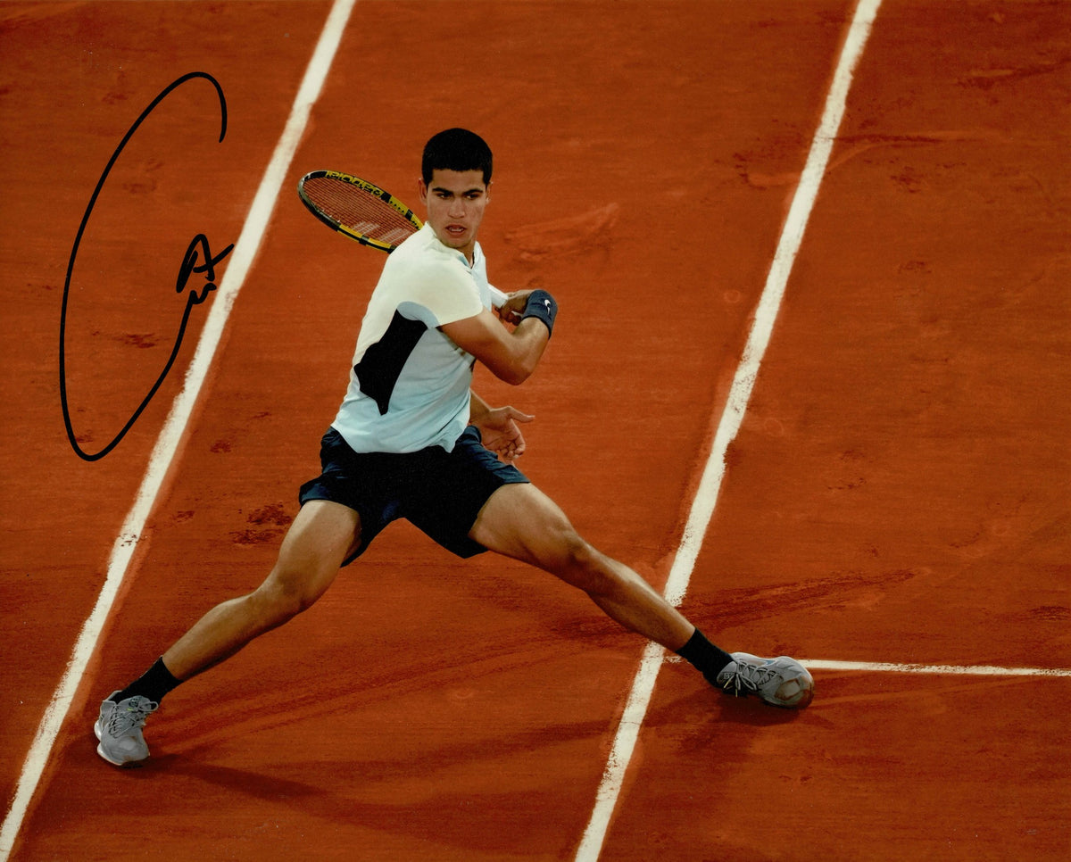 Raquette De Tennis Dédicacée Par Carlos Alcaraz - Présentée Sous Dôme - Certificat D'authenticité AFTAL