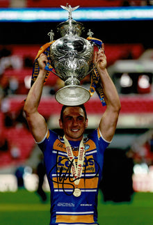  Kevin Sinfield SIGNED 12X8 Photo Leeds Rhinos Genuine Autograph AFTAL COA (2159)