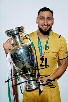  Gianluigi Donnarumma Signed 12X8 Photo EURO 2020 Italy Autograph AFTAL COA (1808