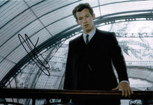  Callum Turner Signed 12X8 Photo Fantastic Beasts AFTAL COA (5266)