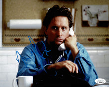  Michael Douglas Signed 10X8 Photo Fatal Attraction AK29369 TPA JSA COA (7401)