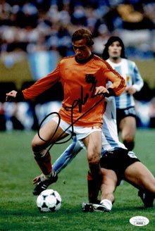  Johan Neeskens Signed 12X8 Photo Netherlands JSA AK29333 COA (1508)