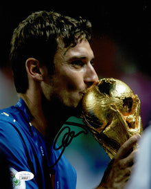  Francesco Totti Signed 10X8 Italy 2006 World CUP Roma AK29117 JSA COA (1136)