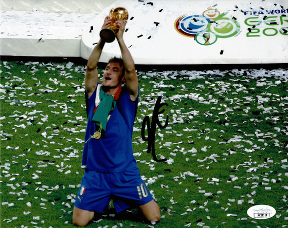 Francesco Totti Signed 10X8 Italy 2006 World CUP Roma AK29118 JSA COA (1297)