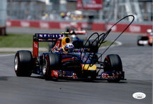  Daniel Ricciardo Signed 12x8 Photo – JSA COA – Formula 1 Autograph (3529)
