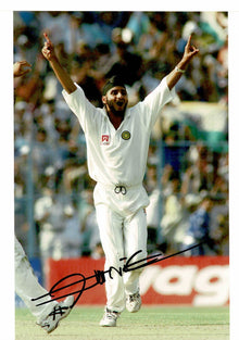  Harbhajan Singh Signed 10x8 Photo Autograph India Cricket Memorabilia COA (2548)