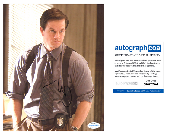 Mark Whalberg Signed 10X8 Photo The Departed ACOA SA42264 TPA COA (7474)