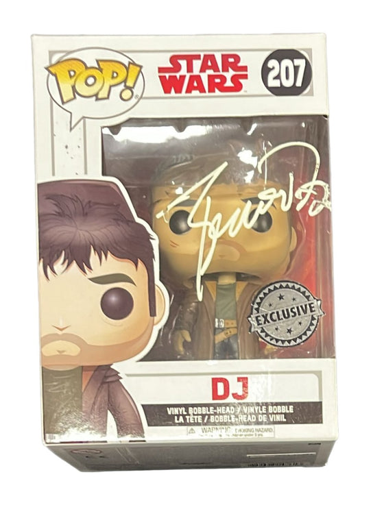 Benicio del Toro Signed Star Wars No 207 Pop! Funko Exclusive DJ AK28120 JSA COA