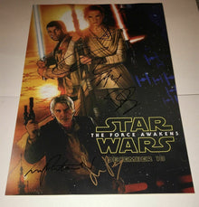  Star Wars The Force Awakens Signed 18X12 Photo By 6 Cast Members AFTAL COA (B)
