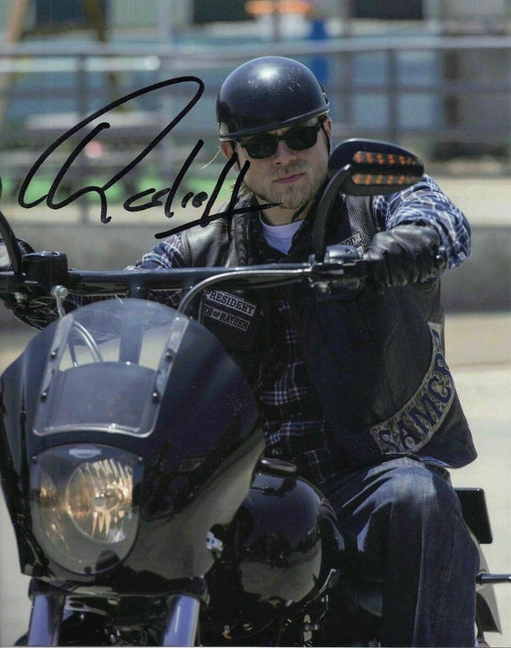 Charlie Hunnam Signed 10X8 Photo GENUINE Sons of Anarchy AFTAL COA (5509)