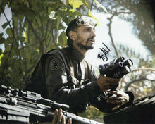  Riz Ahmed Signed 10X8 Photo Rogue One: A STAR WARS Story AFTAL COA (5435)