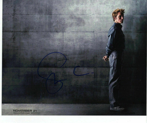 Sam Claflin AUTOGRAPH The Hunger Games: Mockingjay SIGNED 10X8 Photo (5382)