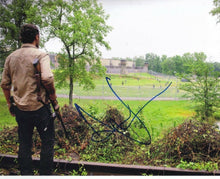  Andrew Lincoln Signed 10X8 Photo Walking Dead GENUINE SIGNATURE AFTAL COA (5624)