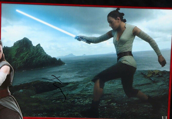 Daisy Ridley Signed STAR WARS THE LAST JEDI 18X12 Framed Photo Rey AFTAL COA