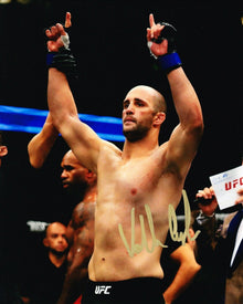  Volkan Oezdemir Genuine Signed 10X8 Photo (UFC) Autograph AFTAL COA (A)