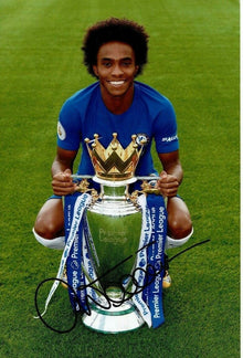  Willian Signed 12X8 Photo Chelsea F.C & Brazil AFTAL COA (1885)