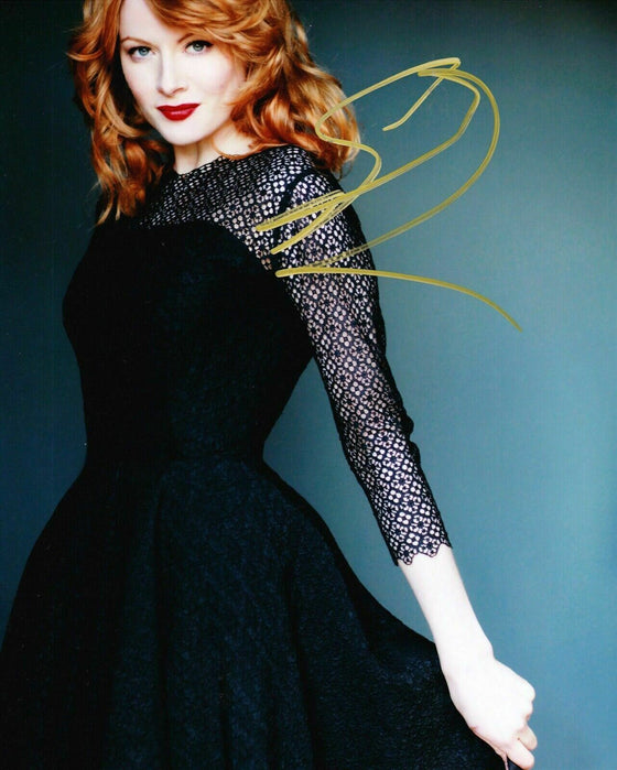 Emily Beecham SIGNED 10X8 Photo Into the Badlands CERTIFICATE AFTAL COA (C)