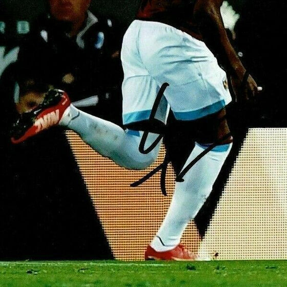 Fabian Balbuena SIGNED 10X8 Photo West Ham United F.C. AFTAL COA (9063)