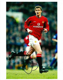  Ole Gunnar Solskjaer Signed 10X8 Photo Manchester United F.C. AFTAL COA (1185)