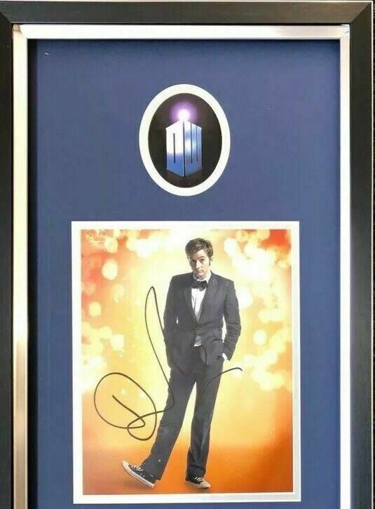 David Tennant SIGNED & FRAMED 10X8 Photo Dr Who Genuine Signature AFTAL COA (B)