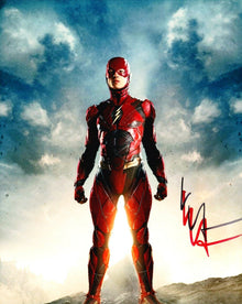  Ezra Miller Signed 10X8 Photo FLASH AFTAL COA (A)