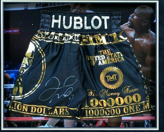 Floyd Mayweather - Short Et Gant De Boxe Encadrés Et Signés Avec Certificat (COA)