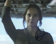  Felicity Jones Signed 10X8 Photo Rogue One: A STAR WARS Story AFTAL COA (7221)