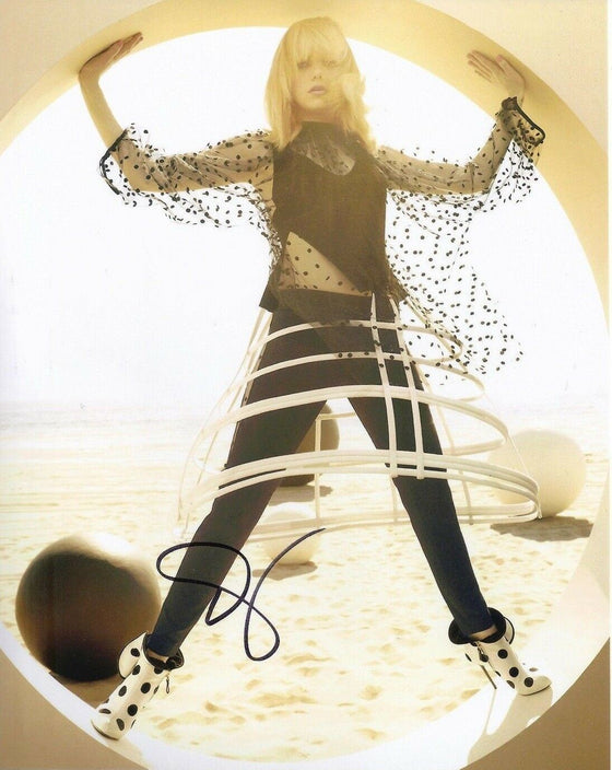 Emma Stone Signed 10X8 Photo SEXY IMAGE AFTAL COA (7205)