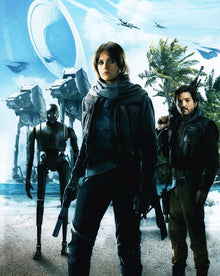  Felicity Jones Signed 10X8 Photo Rogue One: A STAR WARS Story AFTAL COA (7509)