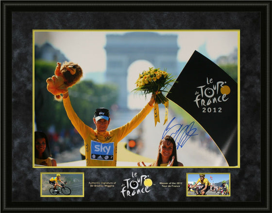 Bradley Wiggins Genuine Hand Signed Team Sky FRAMED 30X20 PHOTO TOUR DE FRANCE B