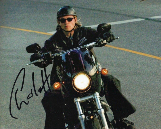 Charlie Hunnam Signed 10X8 Photo GENUINE Sons of Anarchy AFTAL COA (5513)