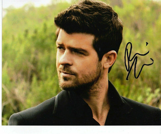 Robin Thicke *Signed* 10x8 Photo