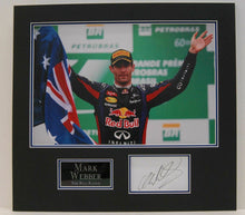  Mark Webber Genuine Hand Signed Photo Mount Display FORMULA 1 RACING REDBULL (A)