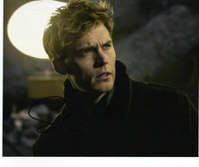  Sam Claflin AUTOGRAPH The Hunger Games: Mockingjay SIGNED 10X8 Photo (5381)