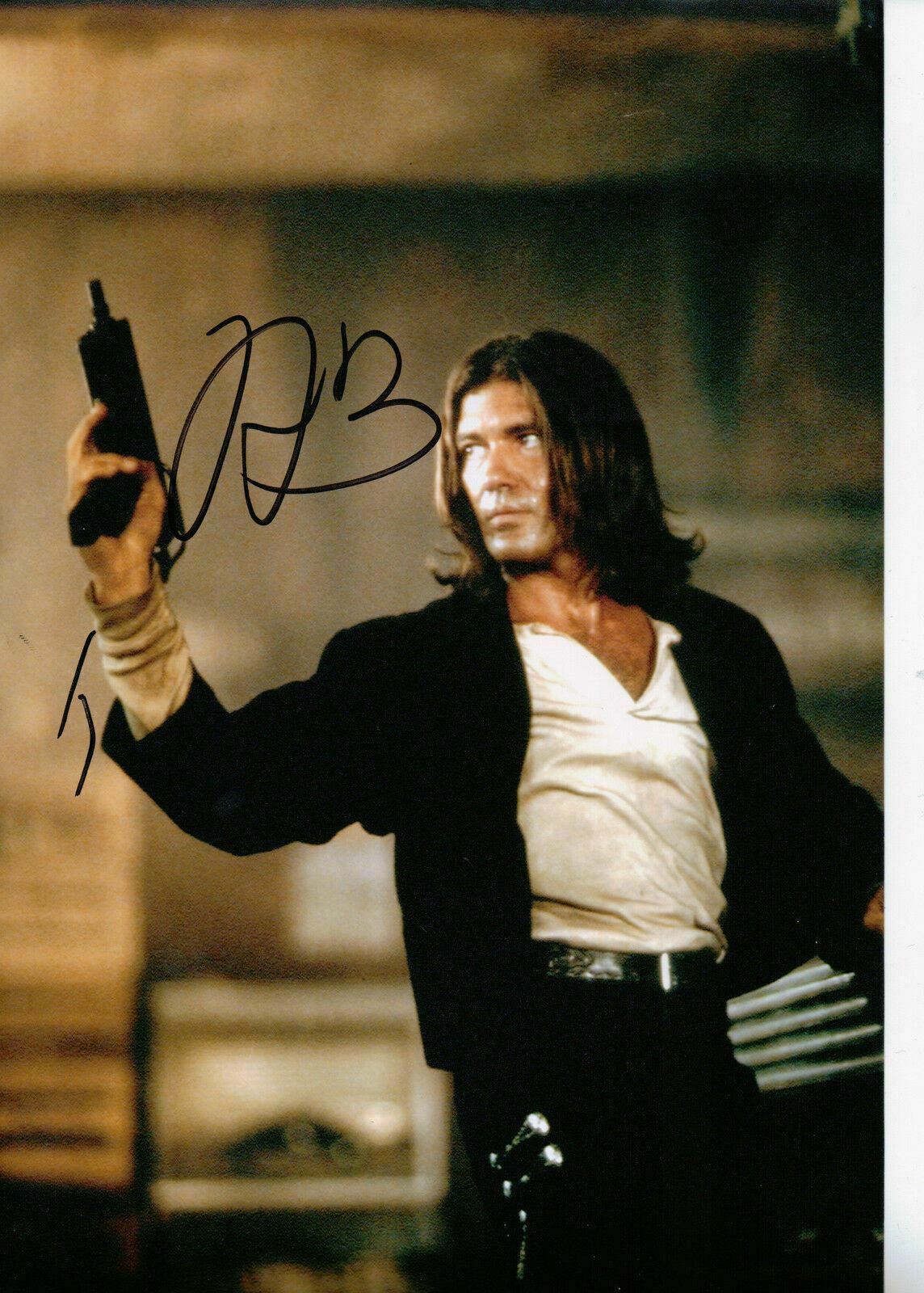 Antonio Banderas Signed 12X8 Photo Desperado GENUINE SIGNATURE AFTAL COA (5273)