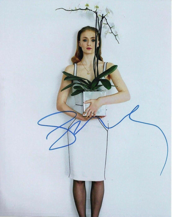 Sophie Turner Signed 10X8 Photo Game of Thrones SEXY IMAGE AFTAL COA (5657)