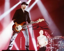  Dave Farrell SIGNED 10X8 Photo Linkin Park AFTAL COA (A3)