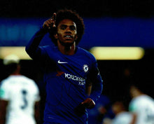  Willian Signed 10X8 Photo Chelsea F.C & Brazil AFTAL COA (1229)