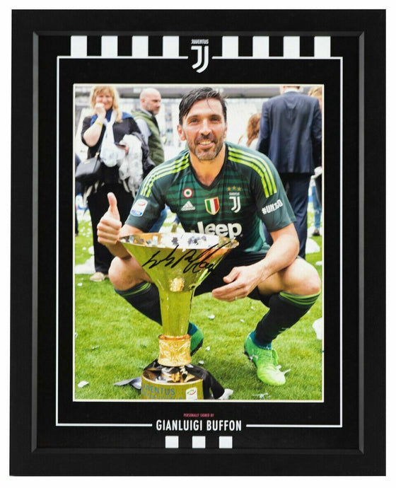Gianluigi Buffon SIGNED & FRAMED 11X14 Photo JUVENTUS & ITALY AFTAL COA (B)