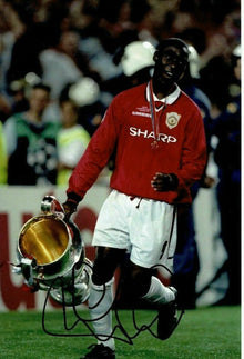  Andy Cole Signed 12X8 Photo Manchester United FC AFTAL COA (1545)