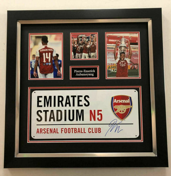 Pierre-Emerick Aubameyang SIGNED & FRAMED Arsenal F.C. Street Sign AFTAL COA (C)