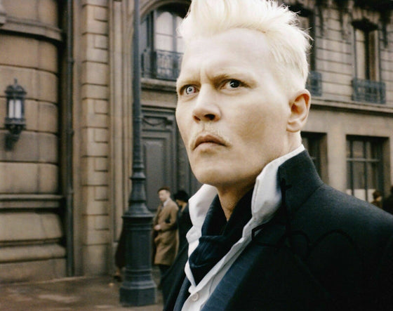 Johnny Depp Signed 10X8 Fantastic Beasts GENUINE SIGNATURES AFTAL COA (5342)