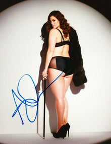  Ashley Graham Signed 10X8 Photo SEXY IMAGE AFTAL COA (5128)