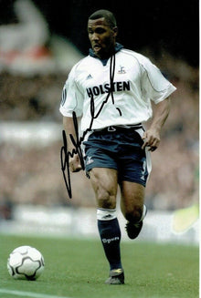  Les FERDINAND SIGNED 12X8 Photo Tottenham Hotspur AFTAL COA (1556)