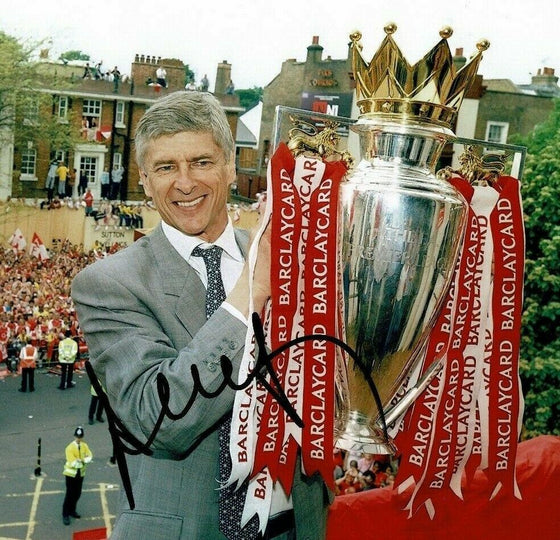 Arsene Wenger Signed 10X8 Arsenal F.C. PHOTO Autograph AFTAL COA (G)