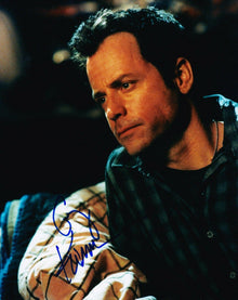  Greg Kinnear Signed 10X8 Photo GENUINE SIGNATURE Godsend AFTAL COA (5112)