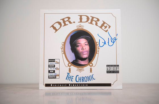 Dr. Dre Signed The Chronic Vinyl Beckett Authentication Services BAS PROOF COA