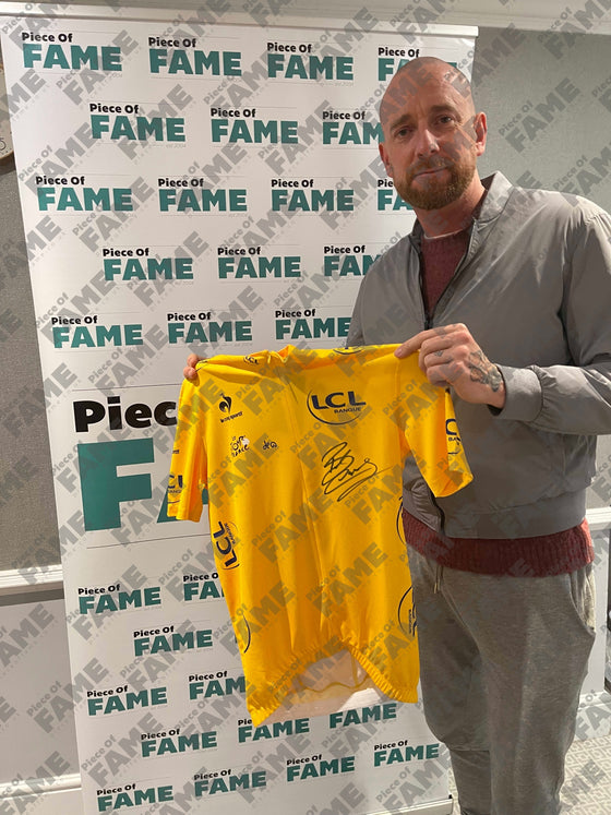Bradley Wiggins Signed TDF 2012 Yellow Jersey Team Sky PROOF AFTAL COA