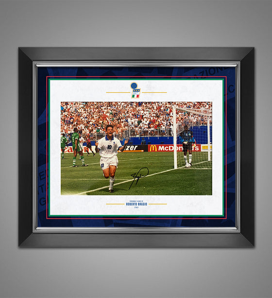 Roberto Baggio Signed & Framed 12X8 Photo Italy Genuine Autograph AFTAL COA