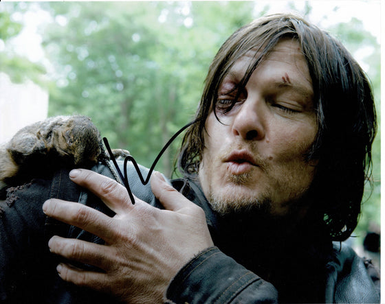 Norman Reedus Signed 10X8 Photo Walking Dead Genuine Signature AFTAL COA (5575)